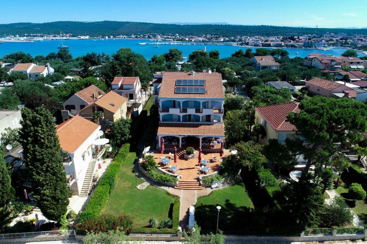 Belvedere Hotel